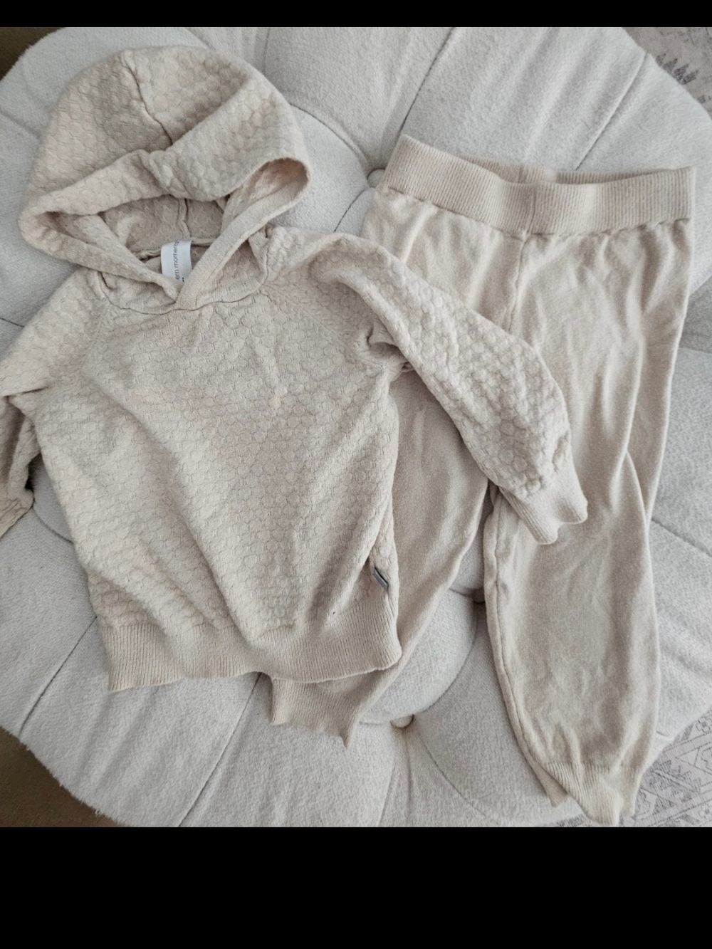 Kids Cozy Knit Hoodie & Jogger Set in Cream